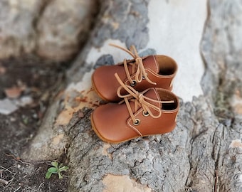 BRICK Lace Up Oxford Style Moccasin