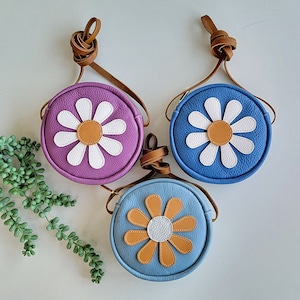 Daisy Leather Toddler Purses | Little girl Purse|  Toddler Gift | Little girl Gift | Baby girl | Leather purse for a toddler | Daisy Handbag