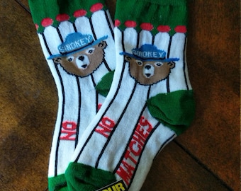 Vintage Smokey The Bear Socks