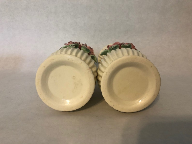 and Picture frames Ceramic Ivory colored; LOT of 4 Bud Vases