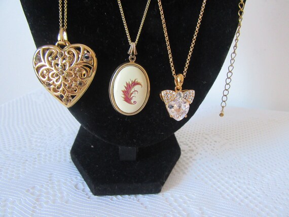 Vintage pendant necklaces. M&S large gold tone he… - image 2