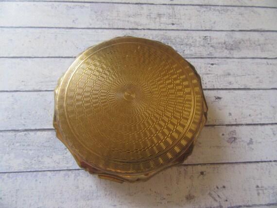 Kigu solid powder compact. St Christopher patron … - image 5