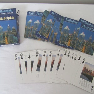 Philadelphia Spielkarten.Jede Farbe hat ihr eigenes Foto.Geburtsort der Nation