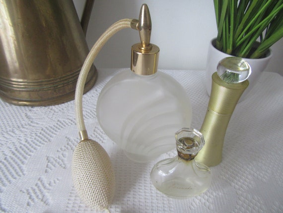 Vintage Nina Ricci Farouche Lalique scent bottle,… - image 8