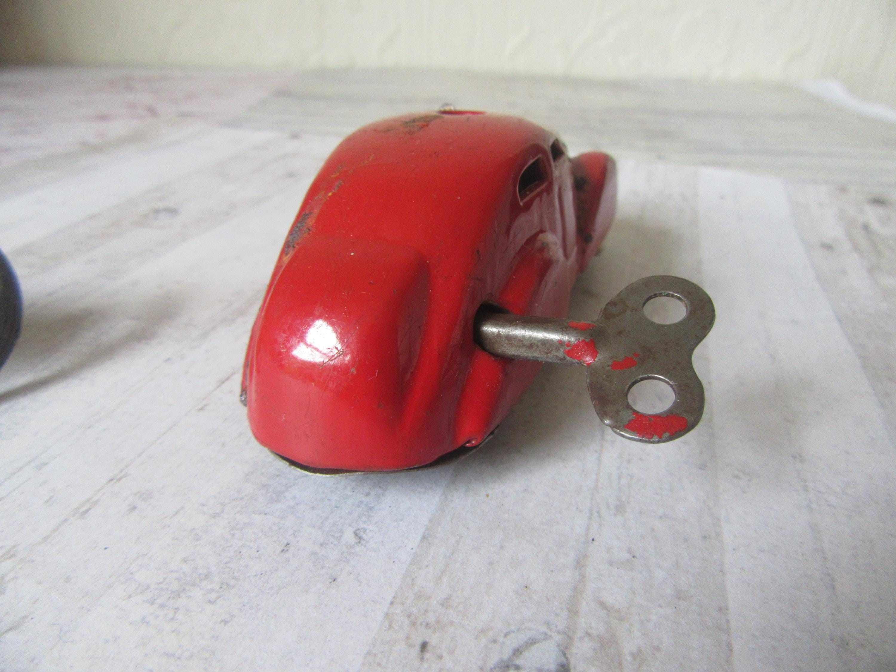 Voiture Ancienne En Tôle Mécanique à Clé - GOSO SCHUCO - Vintage