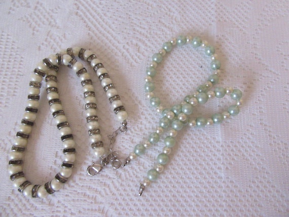 Vintage faux pearl necklaces. White with diamonte… - image 1
