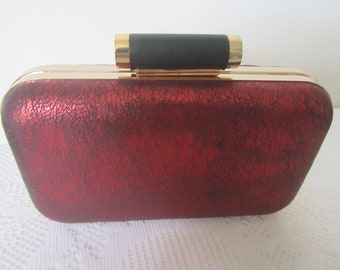 Beth Jordon elegant clutch purse/bag.prom bag.Shiny red/black evening bag.Goldtone metal framed.