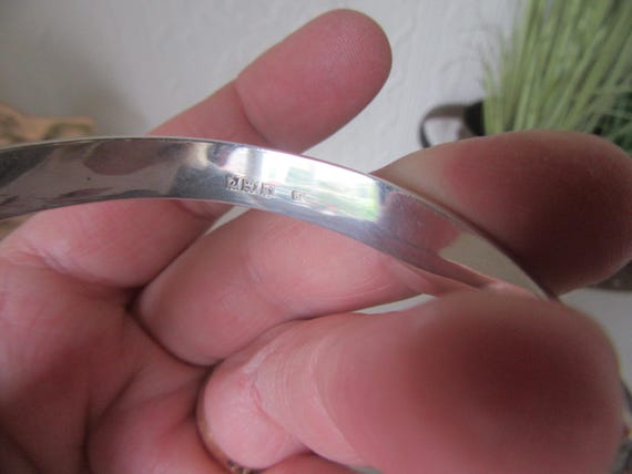 Vintage Sterling Silver Bangle/bracelet. Hallmarked Anchor Vintage Sterling Silver Bangle/bracelet. Hallmarked Anchor