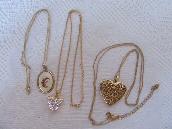 Vintage pendant necklaces. M&S large gold tone he… - image 6