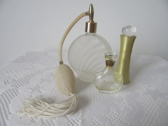 Vintage Nina Ricci Farouche Lalique scent bottle,… - image 9