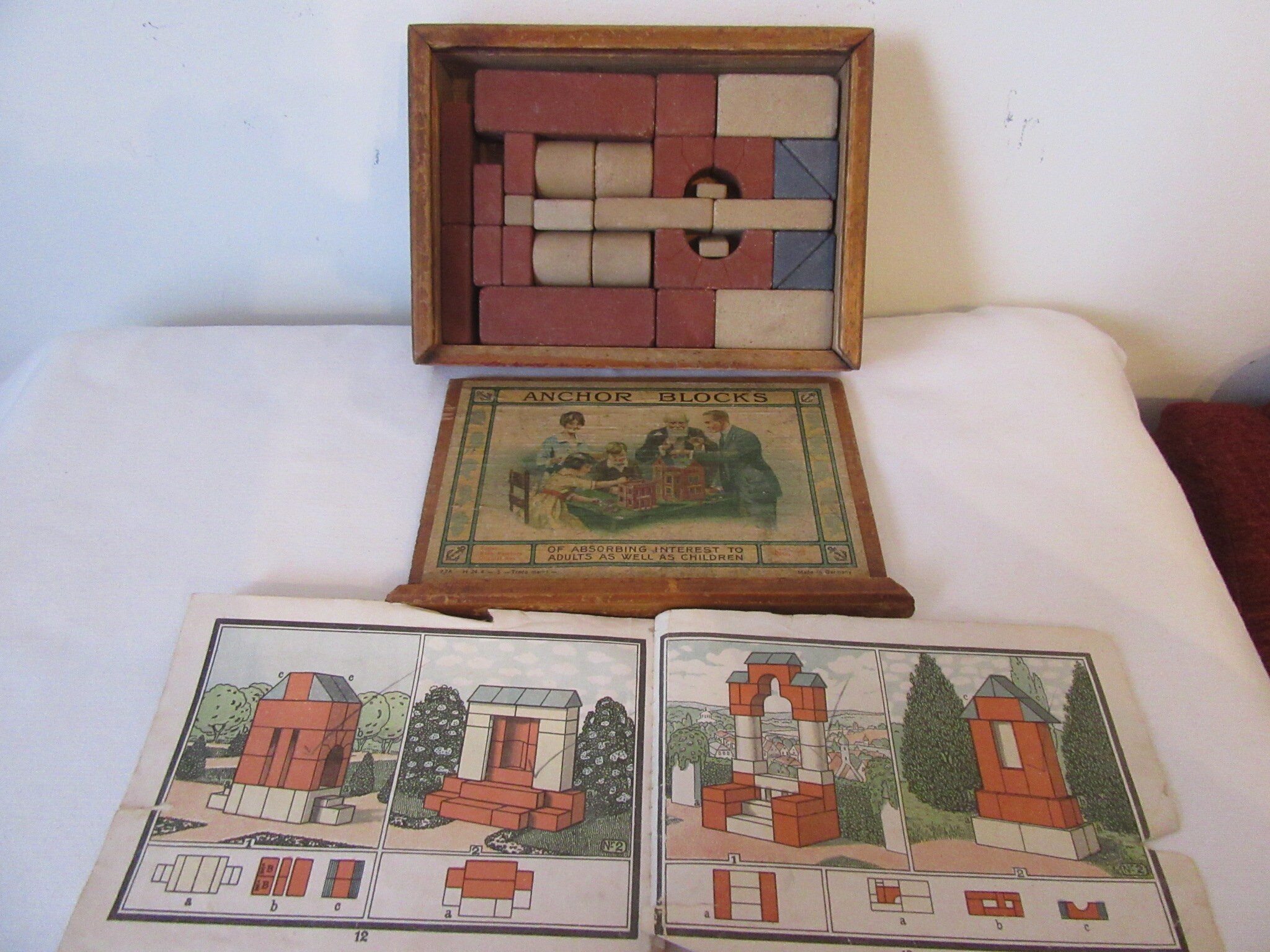 C1900s Richter Anchor Stone Building Blocks. No 2 Made in Germany