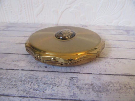 Kigu solid powder compact. St Christopher patron … - image 10