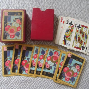 Vintage speelkaarten verpakt. Kartonnen dozen binnen en buiten. Goodall Londen. Compleet pakket en 1 joker.