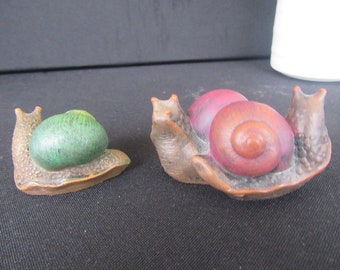 Fairy garden ceramic snails,set of 2,double and single polymer resin satin finish maroon and green indoor creative ornament.collectible.