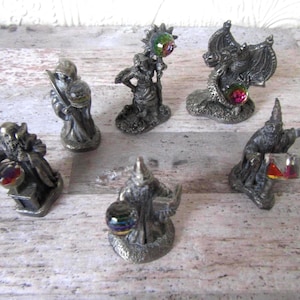 Tudor Mint Zinn Miniaturen Mythen und Zauber. Sammler Figuren. Tudor Mint Fantasiewelt der Zauberer, Drachen und mythischen Kreaturen.