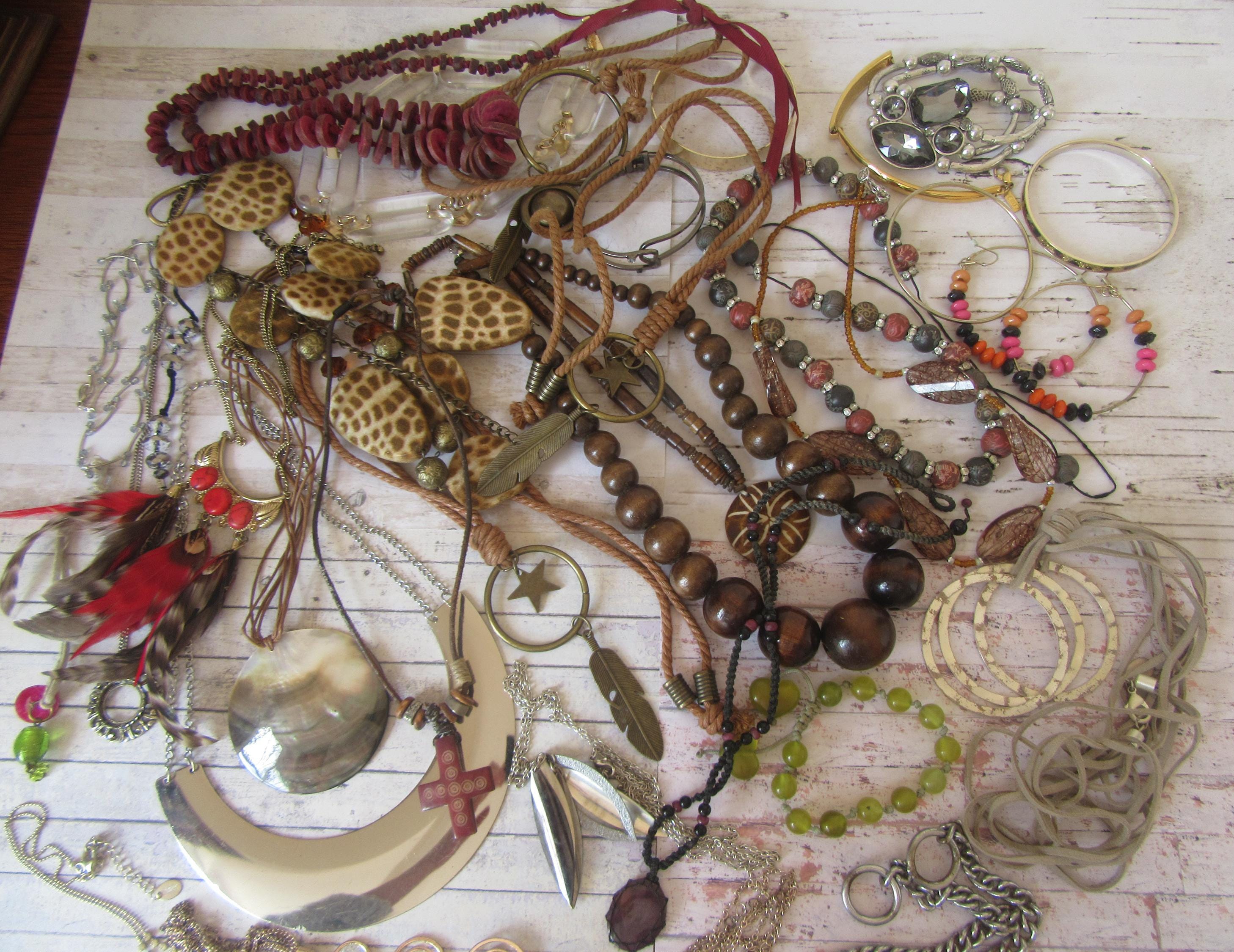 Lot Bijoux Vintage – Perles Et Laiton – à Porter, Détourner Ou Restaurer – Lbb0532