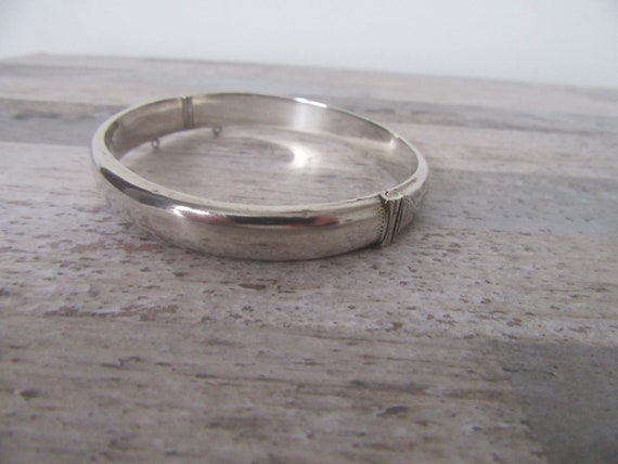 Solid Silver bangle, bracelet. Etched to one half… - image 3