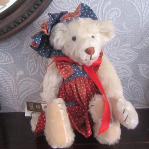 House of Nisbet Bear - Etsy