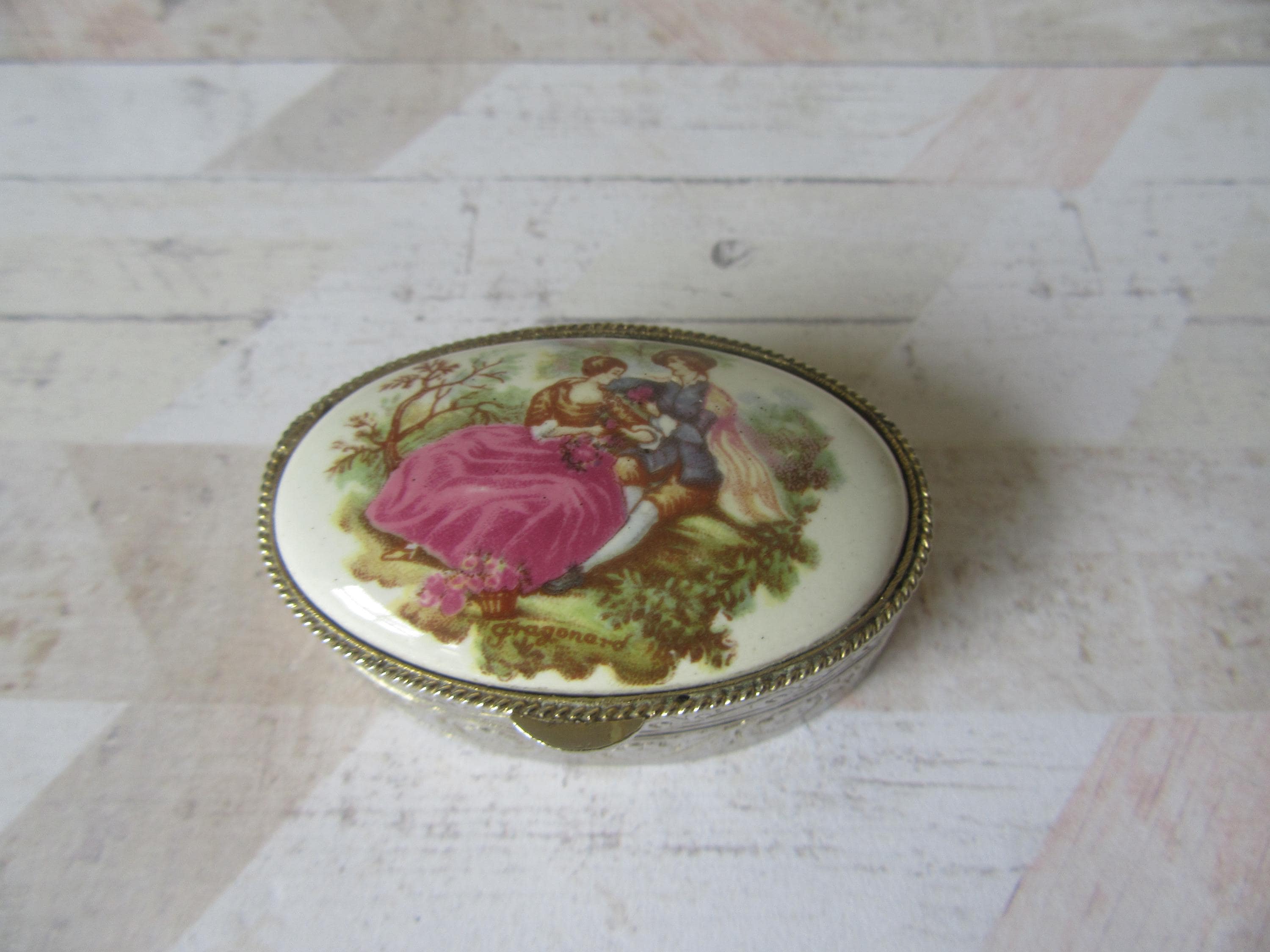 Limoges pill box - Etsy 日本