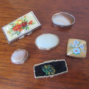 Vintage pill boxes. Assorted styles and sizes. Choice of 6. Melissa. Onyx. Red roses. etc