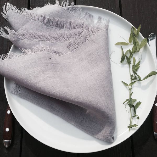 Gray Linen Napkins  with Fringes,  Napkins, Rustic Napkins, Napkins with Fringed Edges, Dinner Napkins