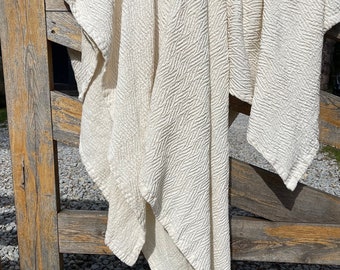 Ivory Blanket with Embossed Pattern, Washable Blanket, Rustic Blanket, Linen Blanket, Throw Blanket, Bedspread, Sofa Blanket