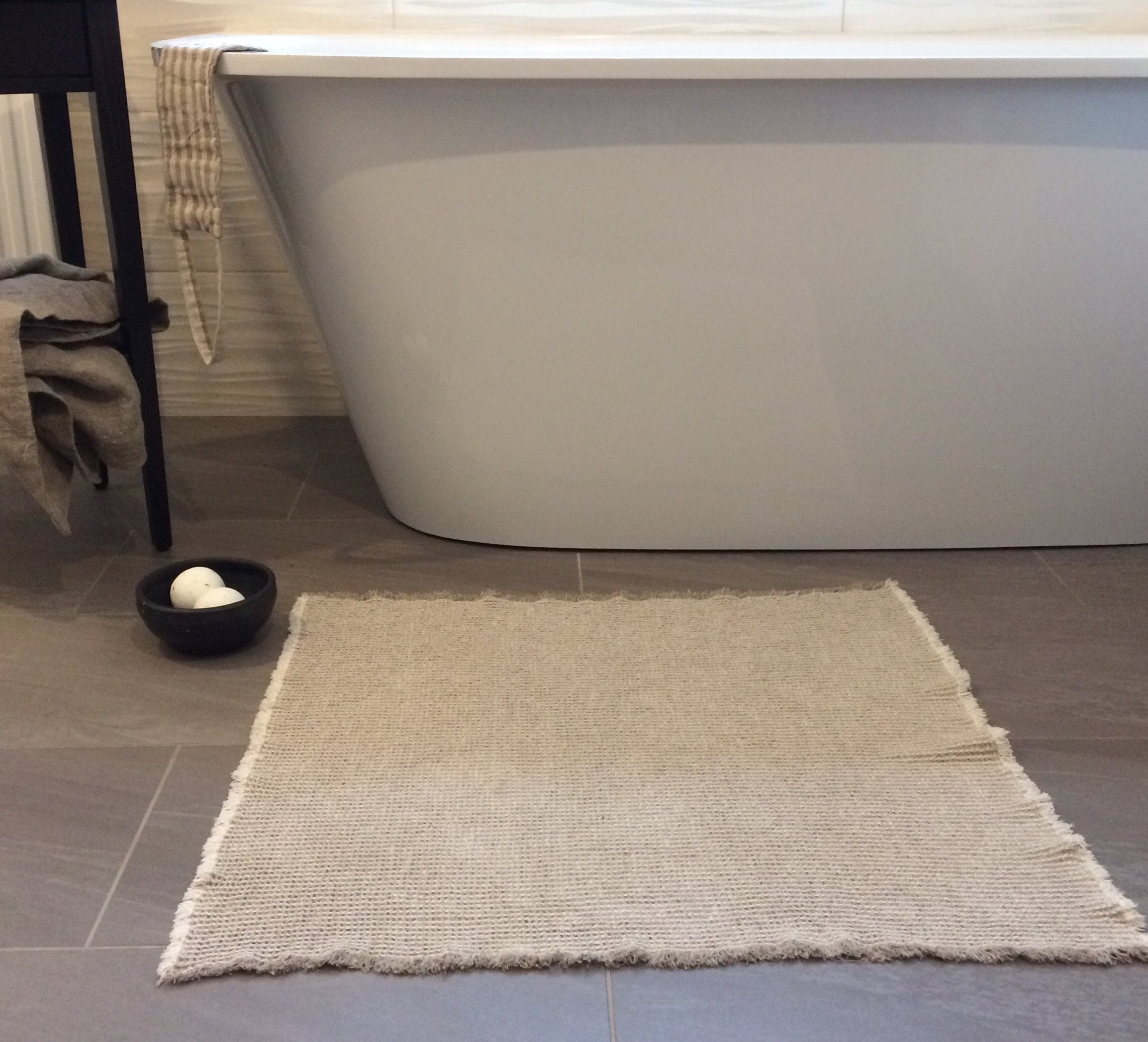 Bathroom Mat, Linen Floor Mat, Rustic Linen Rug, Bathroom Rug, Feet