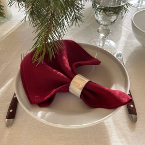 Set di 4 tovaglioli di lino rosso, tovaglioli da tavola, tessuto biologico sfuso, tovagliolo di Natale rosso, tovaglioli di lino minimalisti, regalo, decorazione da tavola