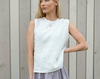 Linen Sleeveless Top with Wooden Button Accent, Linen Top Women, Casual and Chic Linen Sleeveless Top, Timeless Linen Top, Breathable Top