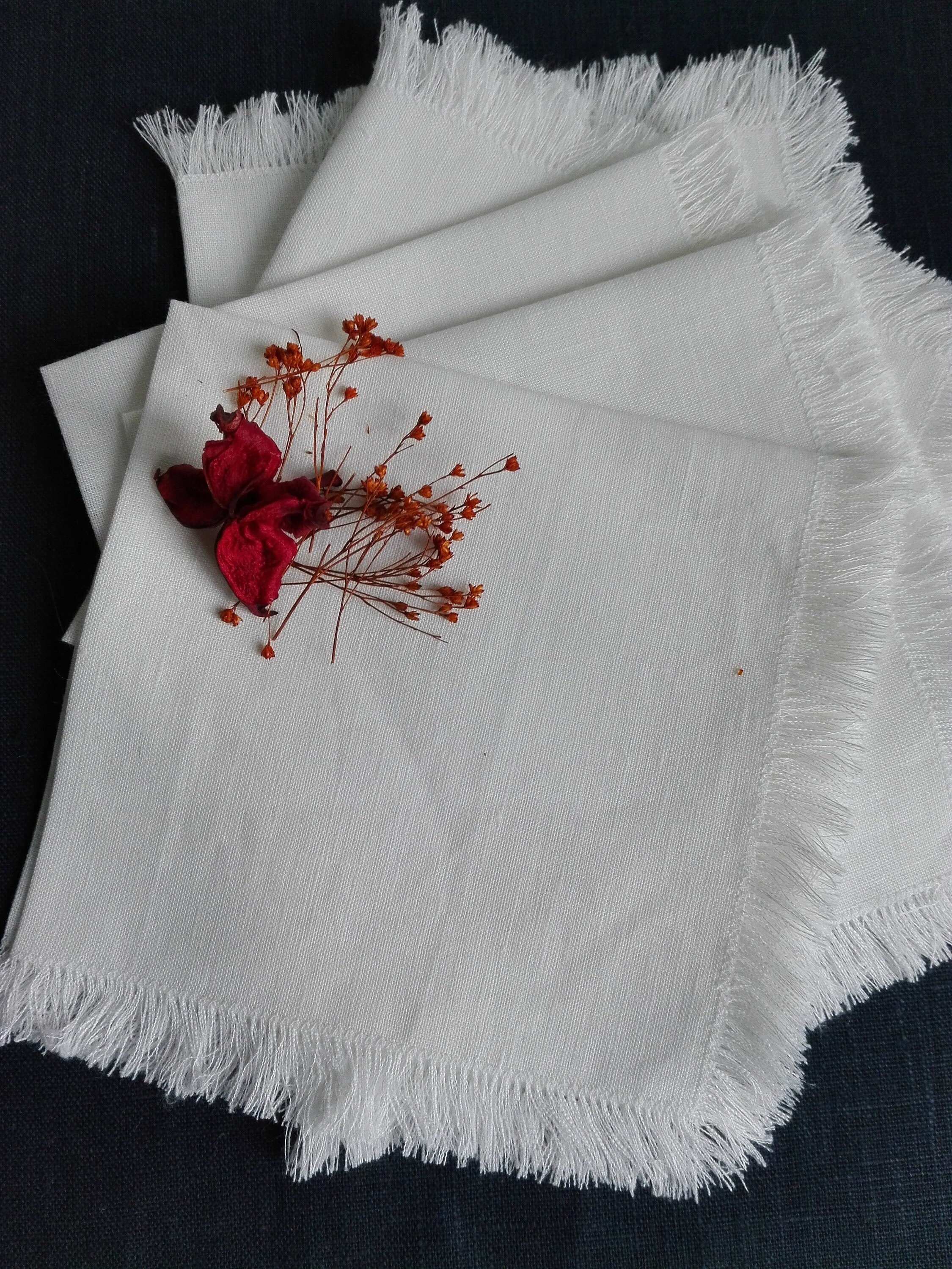 Set of 6 White Linen Napkins with Fringes, Rustic Table Napkins