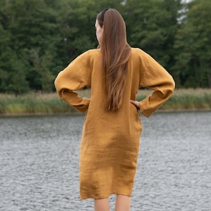 Below the Knee Tunic Dress with V-neckline, Side Pockets and Long Sleeves / Vacation Tunic Dress / Phone-friendly Dress image 5