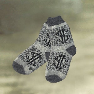 Men&#39;s Merino Wool Socks: Knitted Winter Warmth