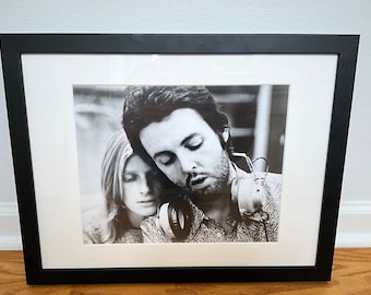 Linda Mccartney Photo Print: Paul Mccartney & De Kooning, 1984