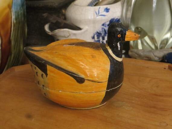 Duck trinket box figurine, ring keepsake container - image 3