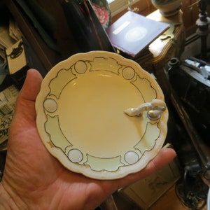 Antique finger plate 6&quot; diameter