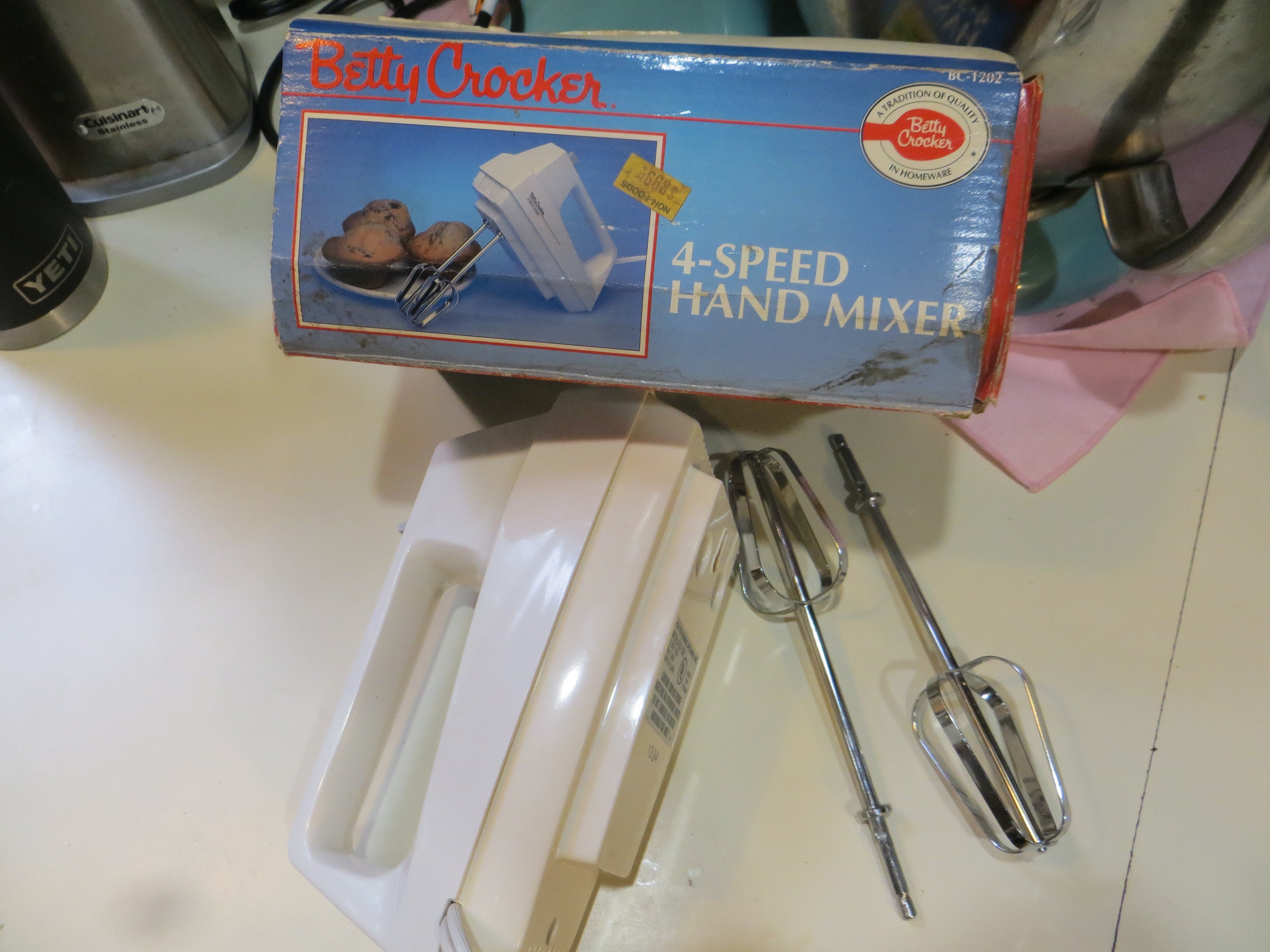 Betty Crocker Hand Mixer with Mini Stand