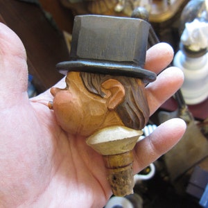 ANRI Musical Drink Pourer Cork Bottle Stopper Wood Carved Puppet Face Barware