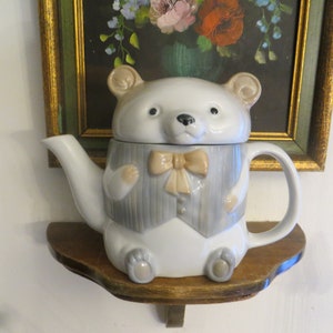 Vintage Teddy Bear Pottery Teapot