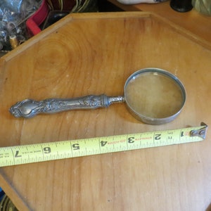 Vintage Magnifying Glass, 7 1/4&quot; long, 2 1/2&quot; magnifier