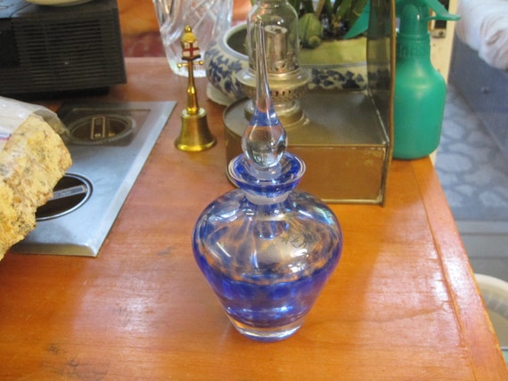 Vintage Deep Blue Clouds Art Glass Perfume Bottle - image 3