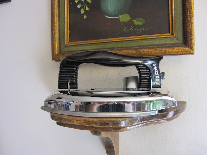 Vintage Kenmore Travel Iron with Folding Handle,