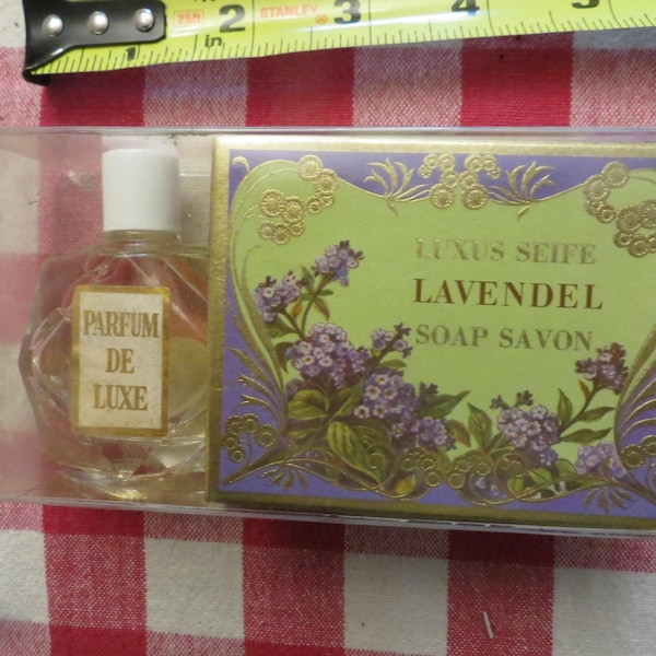 Parfum de luxe, luxus seife lavendel soap savon, W- Germany, ALGI Vintage