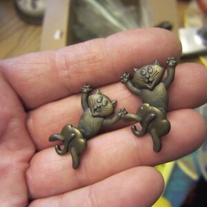 JJ Cat Earrings Vintage Pair.