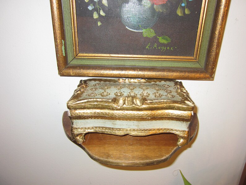 Carved Wood Jewelry Trinket Box vintage w free ship