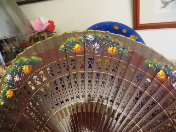 Vintage Wood Hand Painted Hand Fan with Filigree - image 5