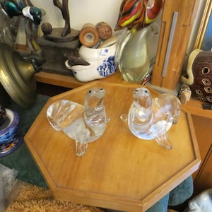 Glass Sea Lions Sculpture Figurines. vintage pair of sculptures