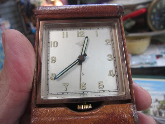 Angelus Super 8 Swiss Needs TLC Vintage 15 Jewels Travel Alarm