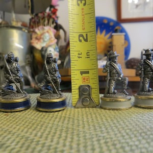 Franklin Mint Civil War Chess Set Gray White Pawn-Stonewall Brigade or Blue Black Pawn-Iron Brigade