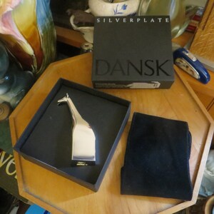Dansk Designs Silver Plate Giraffe Paperweight Sculpture