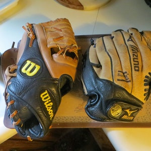Vintage Wilson Leather Baseball 11 1/2&quot; A700 Glove
